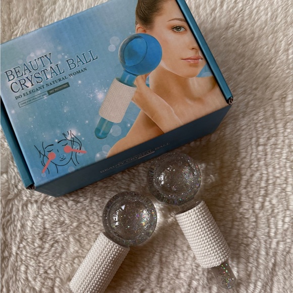 NWOT Beauty Crystal Ball Ice Globes - Picture 5 of 9